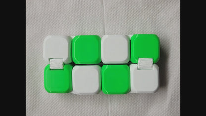 Drift Infinity Cube | The Flip That Calms Your Mind | Mini Desk Puzzle for Stress Relief and Focus | Fun Finger Toy for Kids and Adults (Ages 5+)